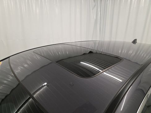 Used 2020 Honda CR-V EX-L image 10