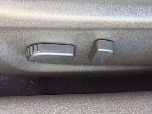 Used 2025 Nissan Altima 2.5 SV image 19