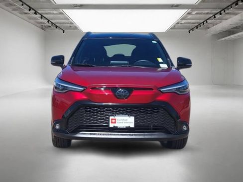 Used 2025 Toyota Corolla Cross AWD Hybrid w/ Convenience Package image 8
