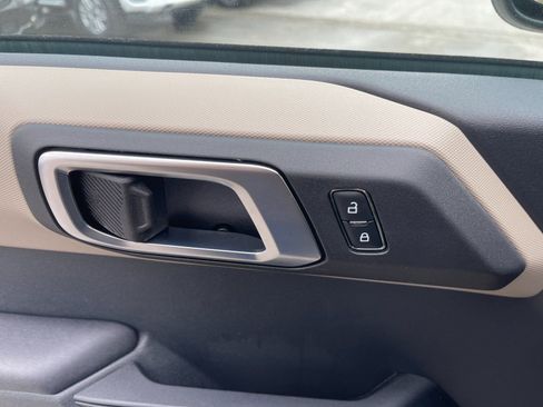 Used 2025 Ford Bronco Big Bend image 13