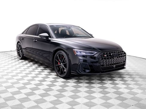 Used 2023 Audi S8 w/ S8 Executive Package AWD/4WD image 7