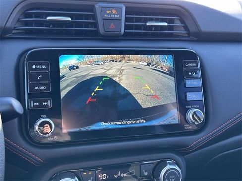 New 2025 Nissan Versa SR w/ Trunk Package image 20