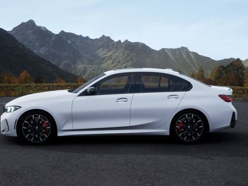 New 2026 BMW 330i Sedan w/ M Sport Package RWD image 28