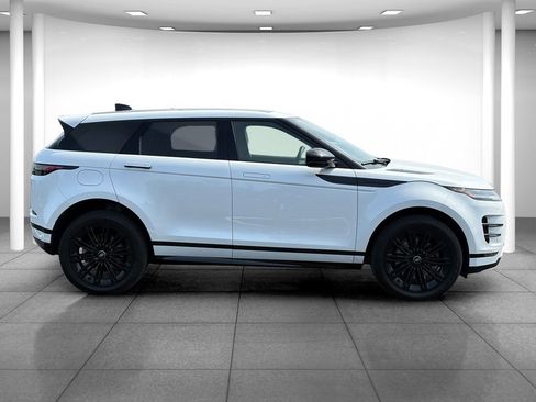 Used 2024 Land Rover Range Rover Evoque Dynamic SE AWD/4WD image 8