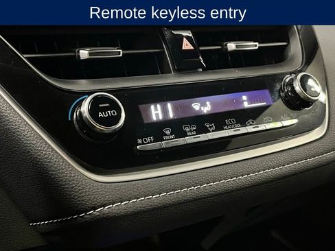 Used 2019 Toyota Corolla SE image 9