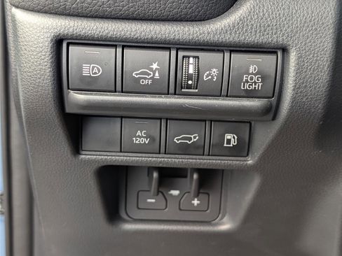 Used 2024 Toyota Land Cruiser image 23