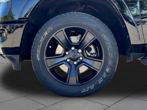 Used 2022 RAM 1500 Laramie AWD/4WD image 10