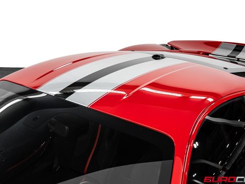 Used 2019 Ferrari 488 Pista Coupe RWD image 19