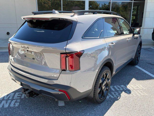 Used 2025 Kia Sorento SX Prestige w/ Olive Brown Leather Package AWD/4WD image 8