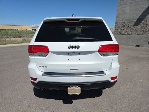 Used 2015 Jeep Grand Cherokee Limited w/ Trailer Tow Group IV AWD/4WD image 4