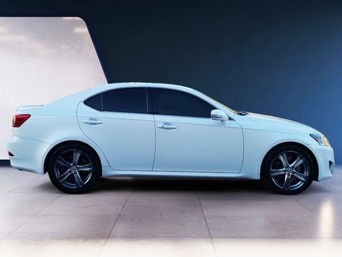 Used 2012 Lexus IS 350 image 6