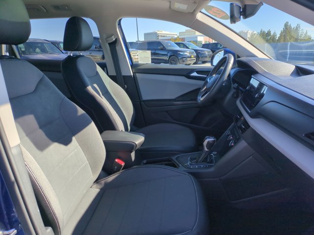 Used 2022 Volkswagen Taos SE FWD image 21