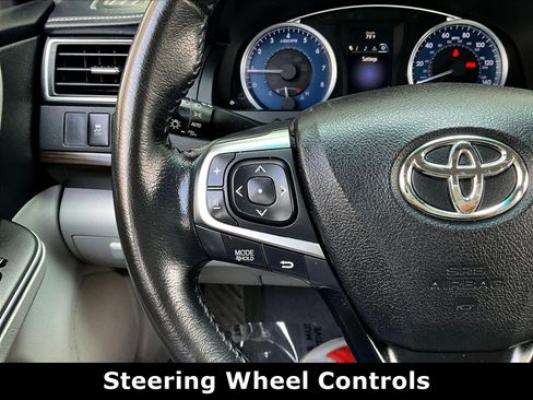 Used 2016 Toyota Camry XLE w/ Protection Package (Q2) FWD image 10