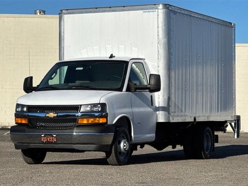 New 2025 Chevrolet Express 3500 w/ Power Convenience Package image 8