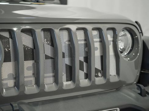 Used 2021 Jeep Wrangler Unlimited Sport AWD/4WD image 9