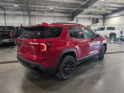 Used 2026 GMC Terrain Elevation w/ Elevation Premium Package AWD/4WD image 3