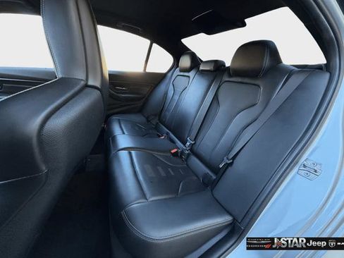 Used 2018 BMW M3 image 27