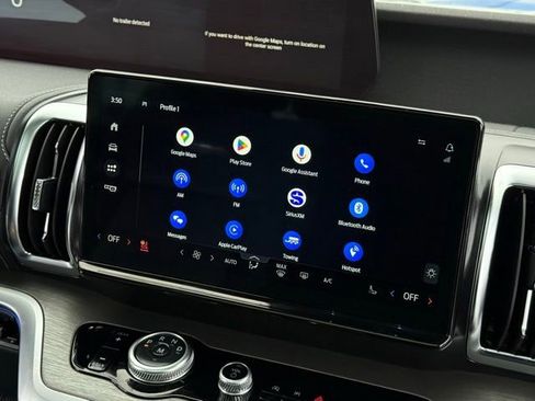 Used 2025 Ford Expedition Max Platinum image 32