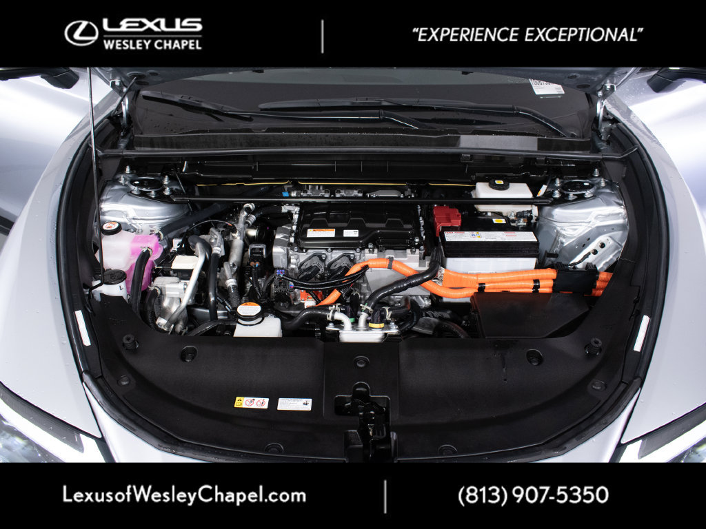 Certified 2024 Lexus RZ 300e Premium w/ Accessory Package (2T) FWD image 9
