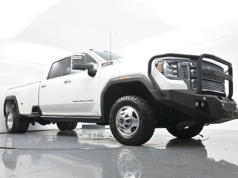 Used 2022 GMC Sierra 3500 Denali w/ Denali Ultimate Package AWD/4WD image 48