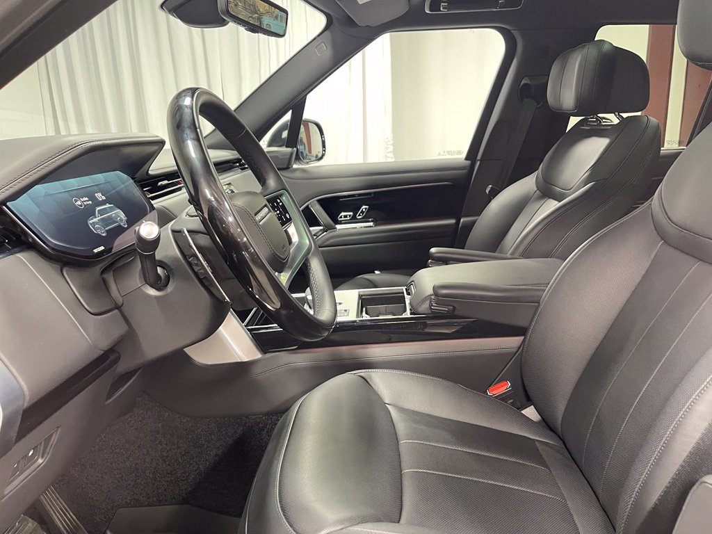 Used 2025 Land Rover Range Rover Autobiography AWD/4WD image 20
