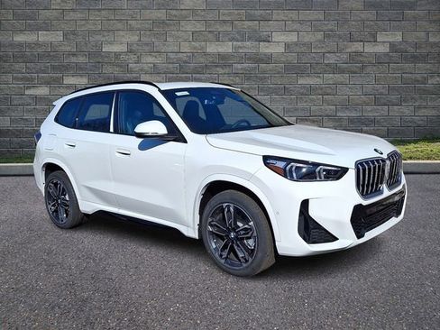 New 2026 BMW X1 xDrive28i w/ M Sport Package image 1