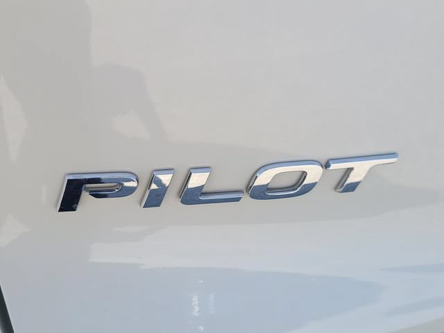 Used 2019 Honda Pilot Touring image 36