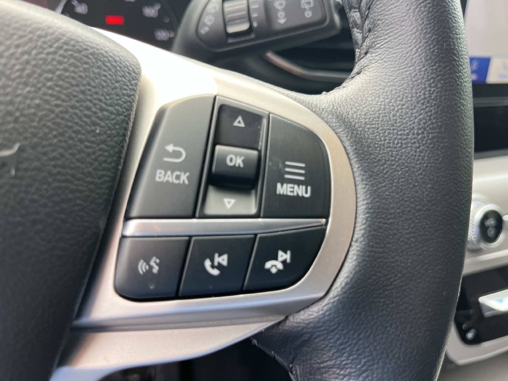 Used 2024 Ford Explorer XLT w/ Equipment Group 202A AWD/4WD image 41