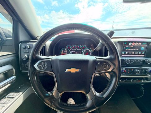 Used 2018 Chevrolet Colorado ZR2 w/ LPO, Premium Interior Package AWD/4WD image 23