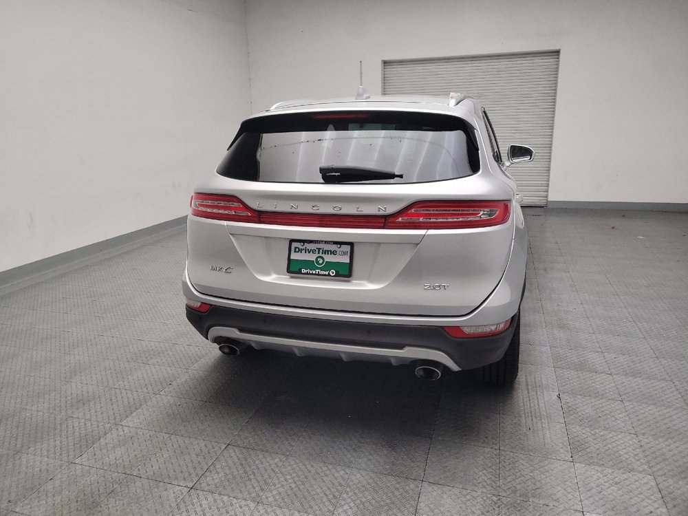 Used 2018 Lincoln MKC Select w/ Select Plus Package FWD image 7
