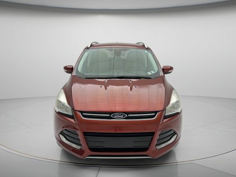 Used 2014 Ford Escape Titanium FWD image 2