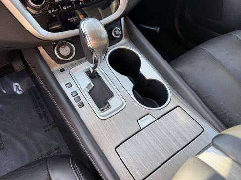 Used 2015 Nissan Murano SL w/ SL Technology Package FWD image 21
