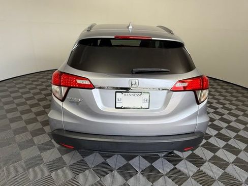 Used 2022 Honda HR-V EX image 5