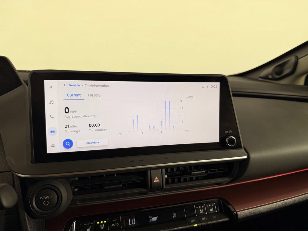 Certified 2024 Toyota Prius Prime Premium w/ Advanced Technology Package FWD image 32