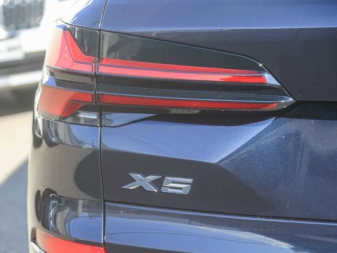 New 2026 BMW X5 xDrive50e w/ M Sport Package image 7