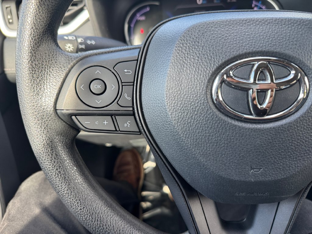 Used 2024 Toyota RAV4 XLE w/ Convenience Package AWD/4WD image 29