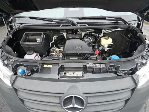 New 2025 Mercedes-Benz Sprinter 2500 image 10