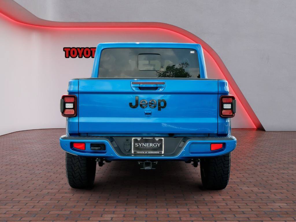 Used 2022 Jeep Gladiator Overland AWD/4WD image 7