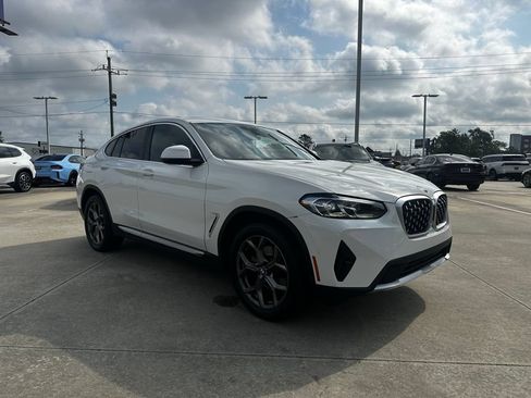 Certified 2024 BMW X4 xDrive30i w/ Convenience Package AWD/4WD image 5