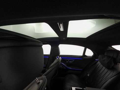 Used 2025 Mercedes-Benz S 63 AMG S image 25
