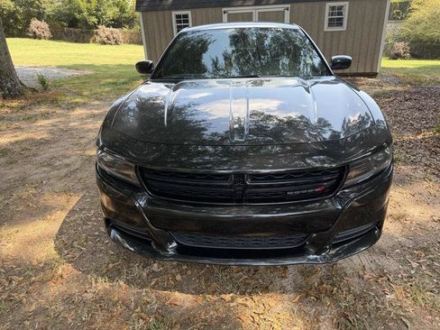 Used 2023 Dodge Charger SXT w/ Blacktop Package RWD image 6