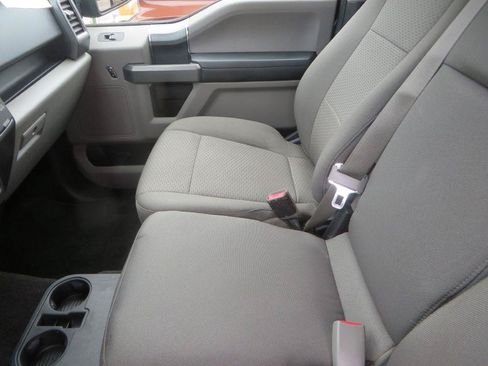 Used 2016 Ford F150 XLT w/ Equipment Group 302A Luxury RWD image 26