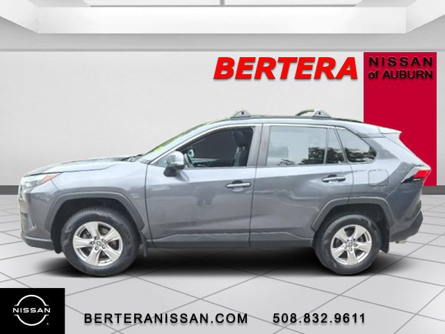 Used 2022 Toyota RAV4 XLE w/ Convenience Package AWD/4WD image 1