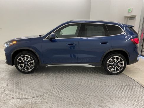 Used 2025 BMW X1 xDrive28i w/ Technology Package image 2