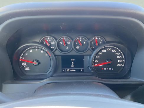 Used 2023 Chevrolet Silverado 1500 Custom image 4