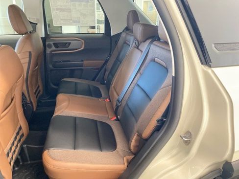 New 2025 Ford Bronco Sport Outer Banks w/ Sasquatch Outer Banks Package AWD/4WD image 13