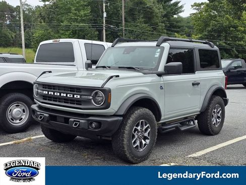 Used 2023 Ford Bronco Black Diamond AWD/4WD image 1