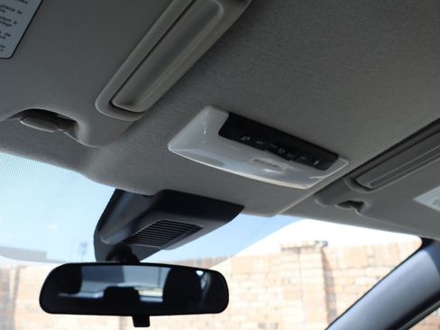 Used 2023 Nissan Kicks SR FWD image 25