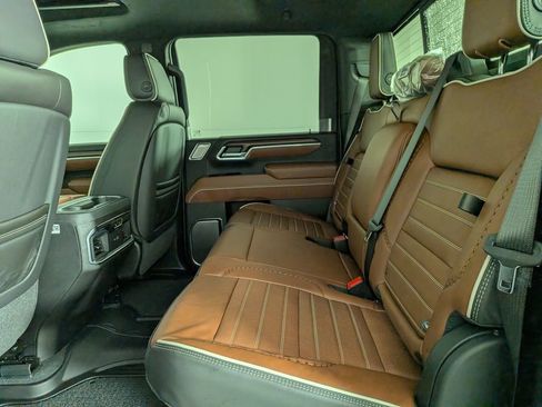 New 2026 GMC Sierra 2500 Denali Ultimate image 32