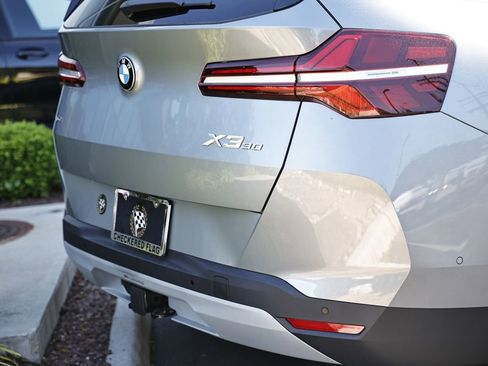 New 2026 BMW X3 xDrive30 w/ Premium Package AWD/4WD image 7